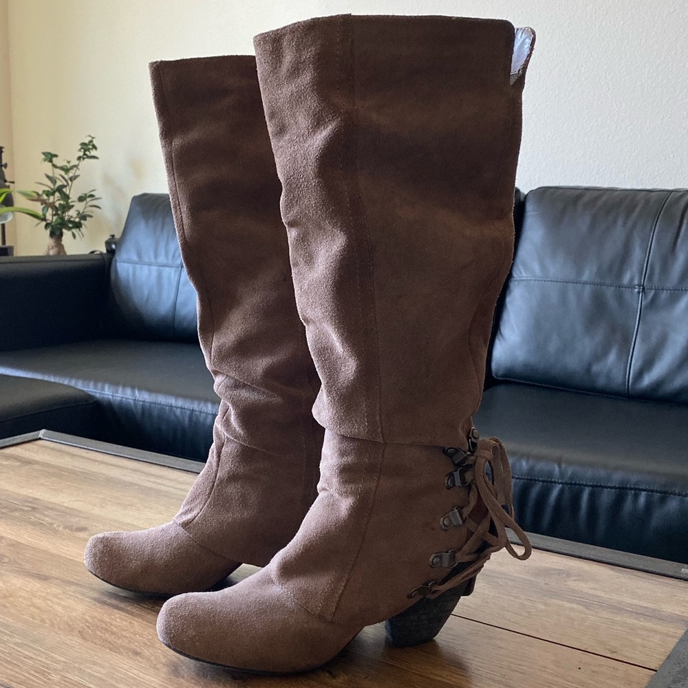 Naughty Monkey Taupe suede boots